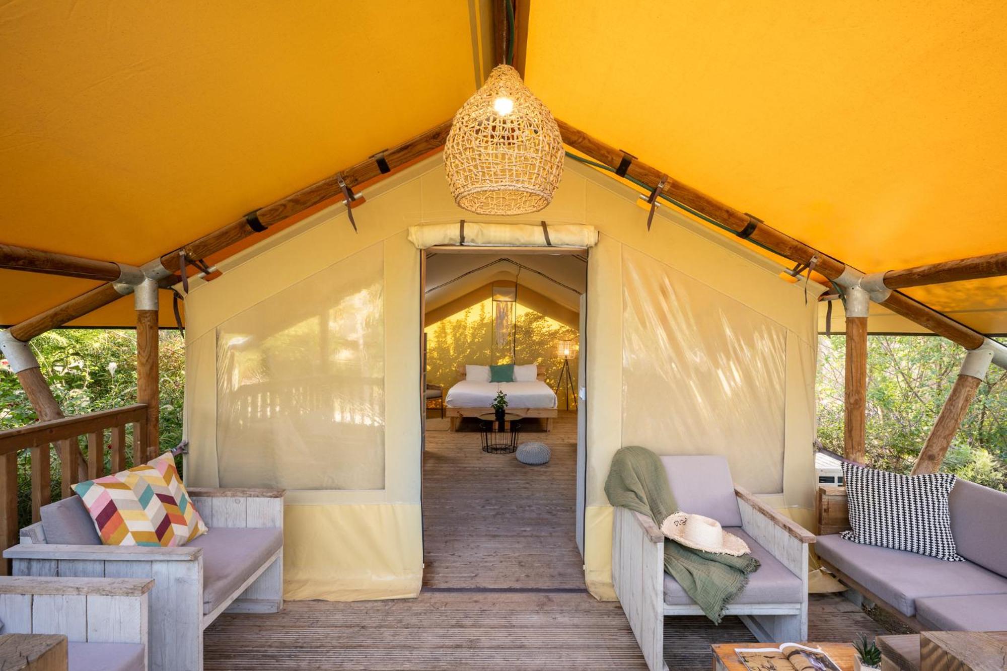 Layla Glamping Hotel นีร์ดาวิด ภายนอก รูปภาพ